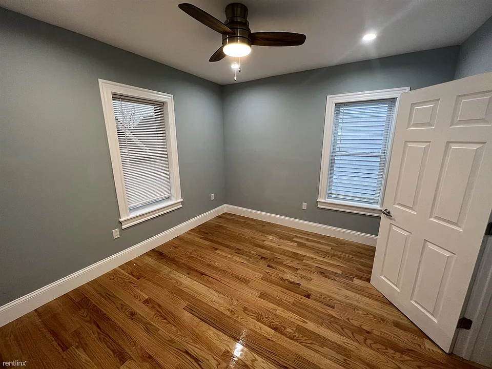15 Harold St. #2 Somerville Shared Unit Photo 19