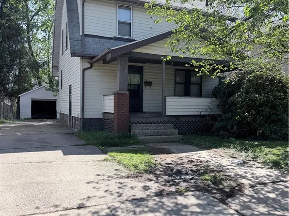 951 Ada St, Akron, OH 44306