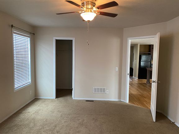 4th image of 228 Golfview Ct #268