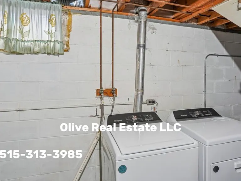 701 Marion St — Photo 3