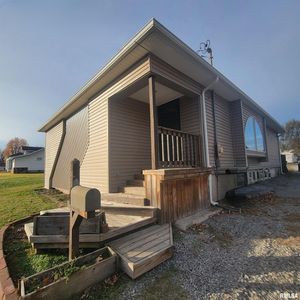 1909 E Elm St, West Frankfort, IL, 62896