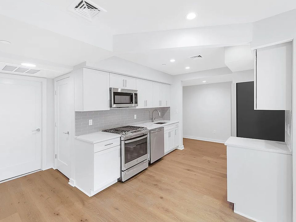 1st image of 23-23 30th Ave #4C