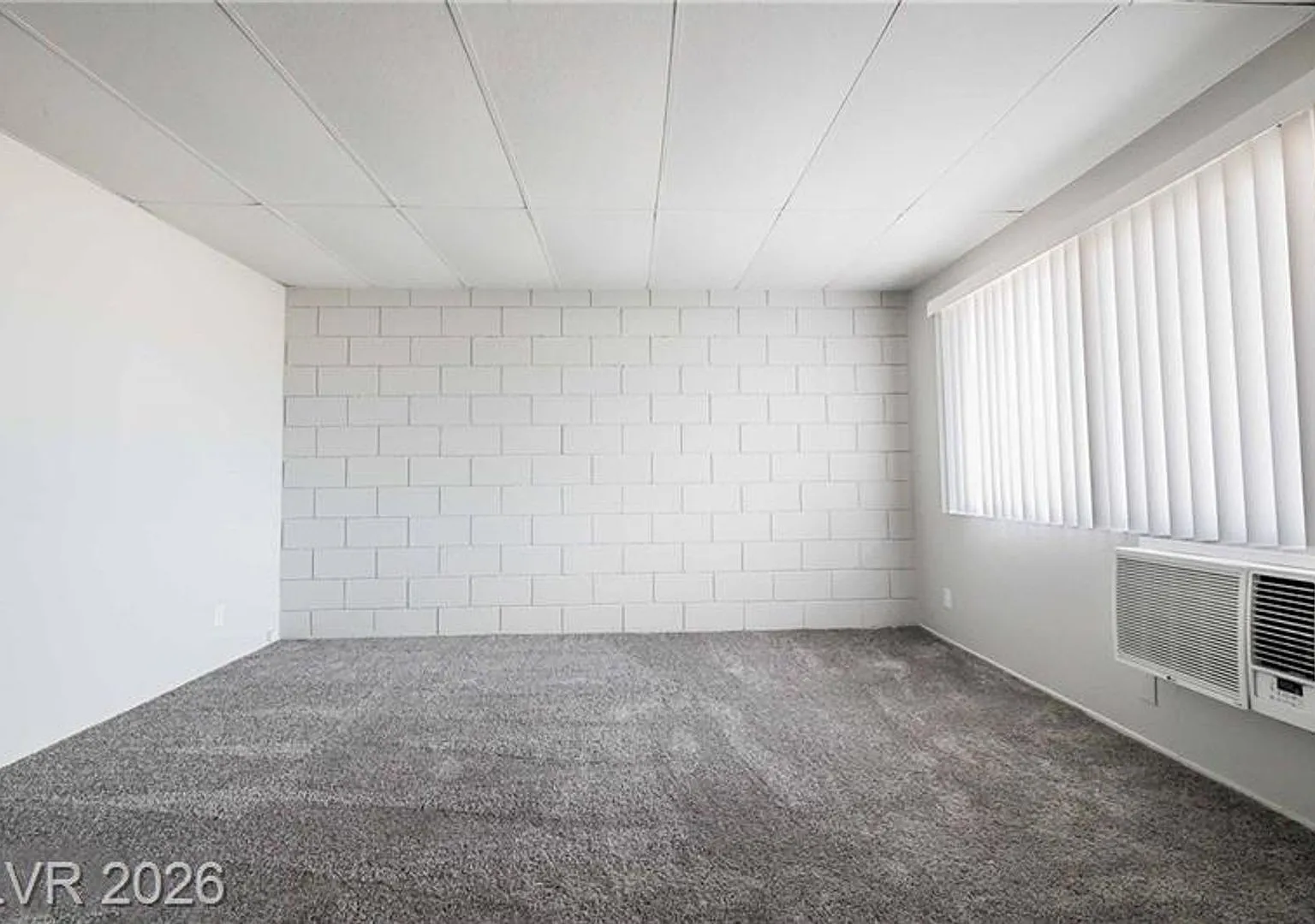 239 W Cleveland Ave — Photo 3