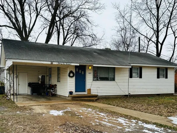 2613 Hollywood St, Newport, AR 72112