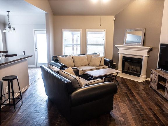 5th image of 5509 Millers Creek Dr