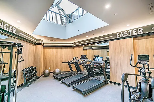 Rented by Highline Residential | media 64