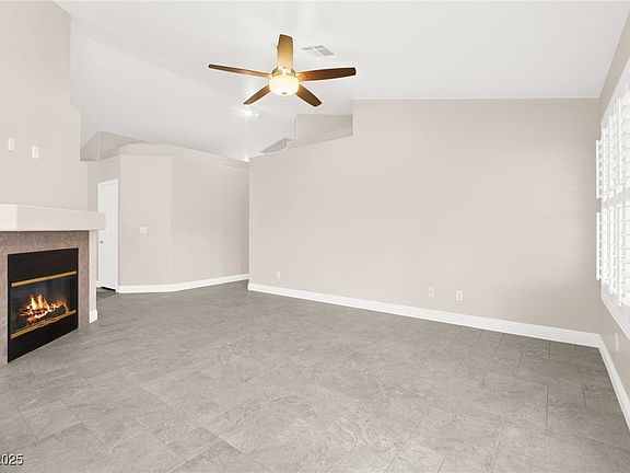 4th image of 7804 Thorne Pine Ave