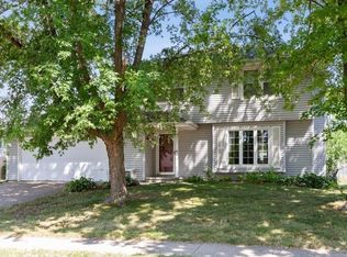 2001 4th St SW, Altoona, IA 50009