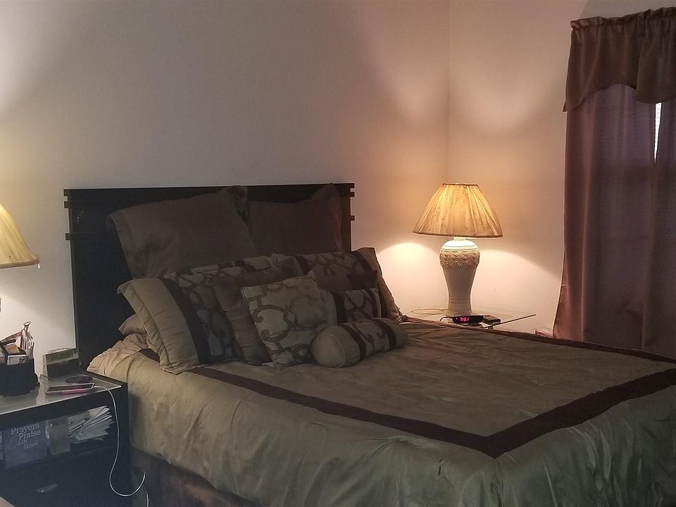 2nd image of 3387 Sable Chase Ln #144
