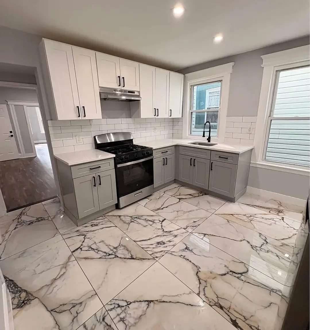 3 bed, $2,300 — Photo 4
