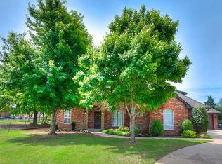 2130 Verona Cir, Edmond, OK 73034