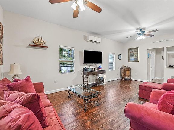 5th image of 3802 Avenue M