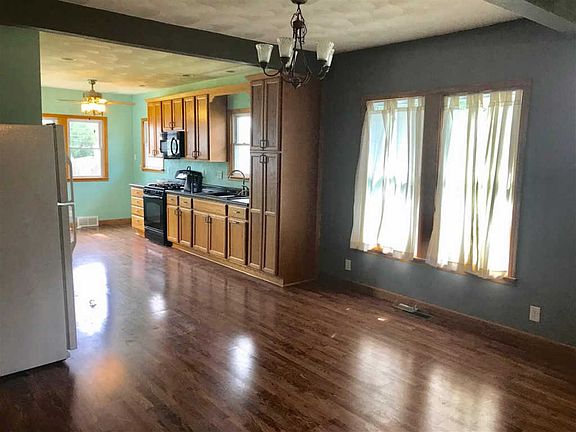 5th image of 3032 Parkside Ave
