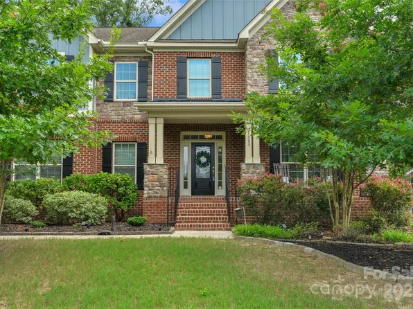 1809 Old Bennington Dr, Waxhaw, NC 28173