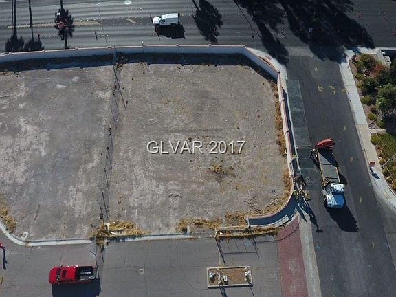 3rd image of 3221 Westleigh Ave