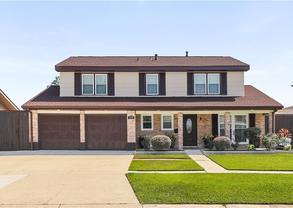 1st image of 824 Ginette Dr