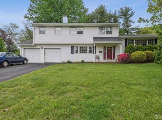 14 Hamlin Rd, East Brunswick, NJ 08816