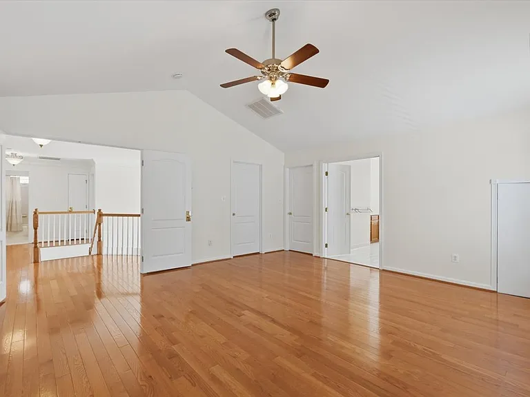 20242 Hidden Creek Ct — Photo 21