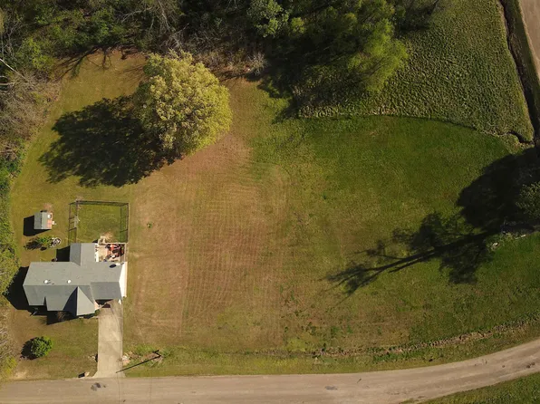 85 Cherokee Hills Ln, Munford, TN 38058