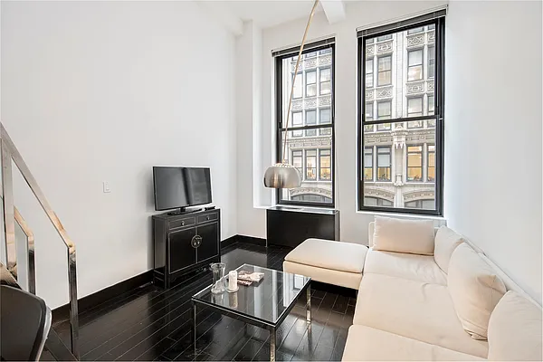 Rented by Douglas Elliman | media 18