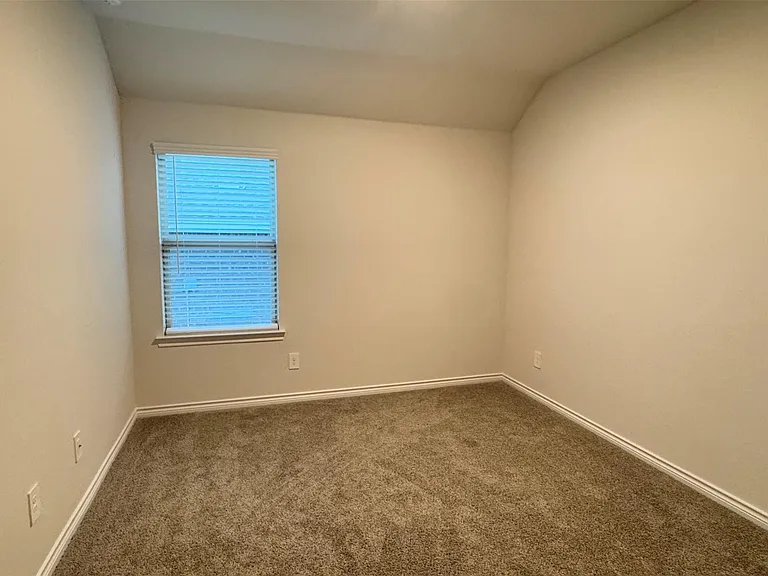 9905 Autumn Leaves Ln — Photo 21