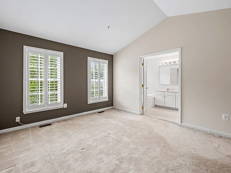 48 Winterberry Ct — Photo 16