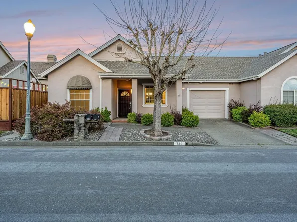 720 Glen Miller Drive, Windsor, CA 95492