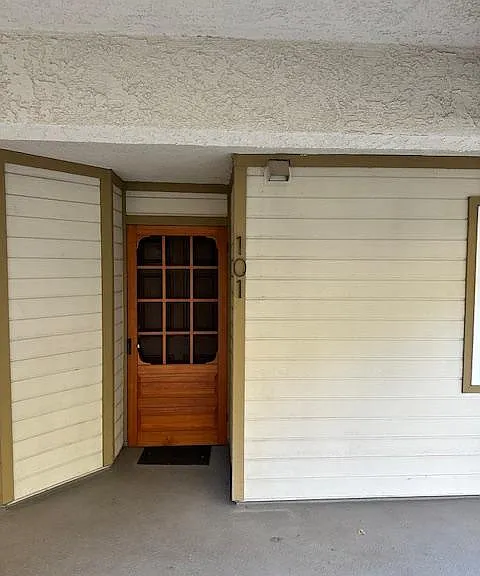 645 Chestnut Ave #101 — Photo 2