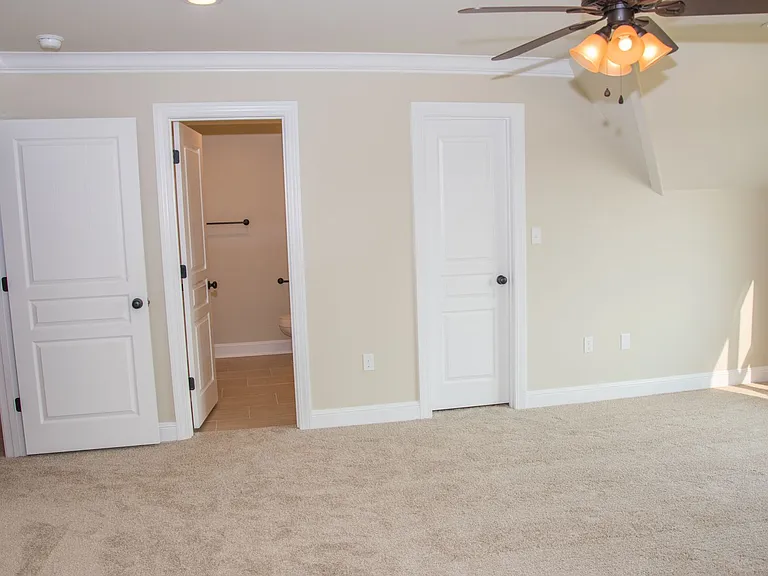 4269 Farmington Cv — Photo 19