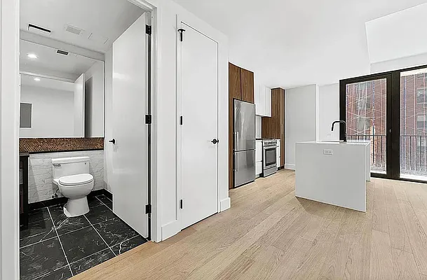 Rented by West 124th Manager LLC | media 47