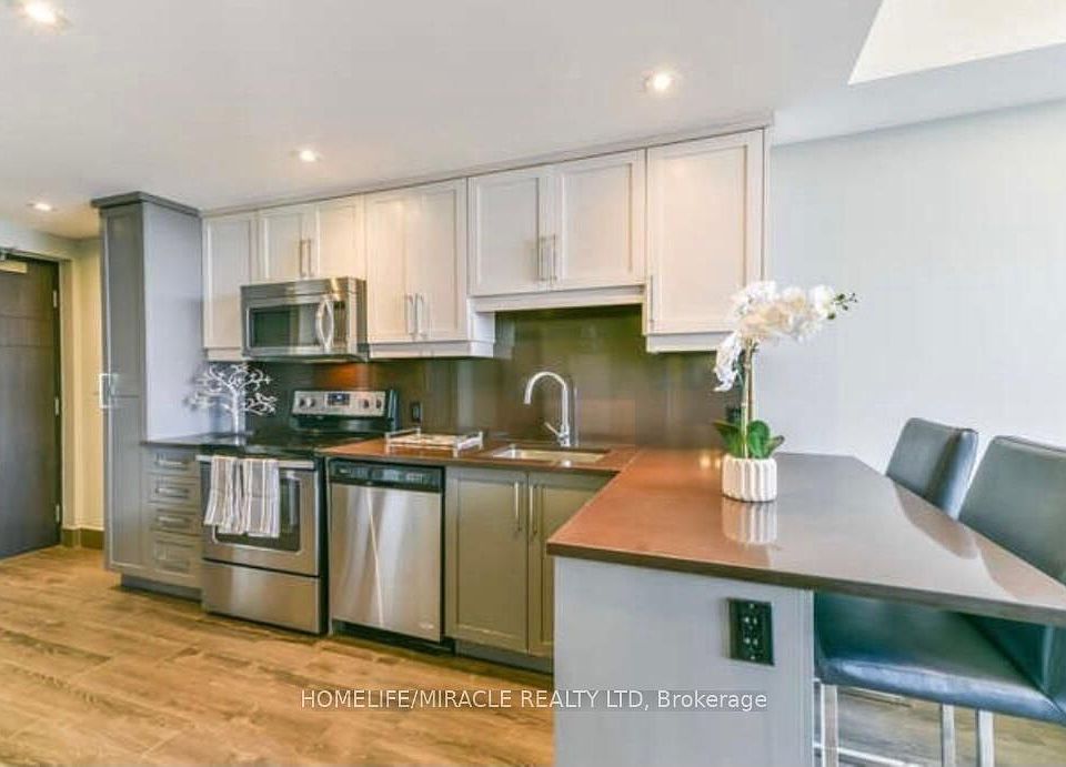 1st image of 330 Phillip St #N-808