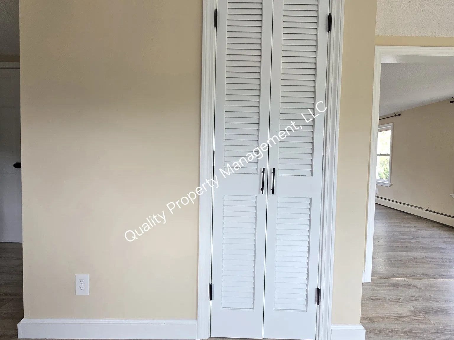 2388 Union St — Photo 3