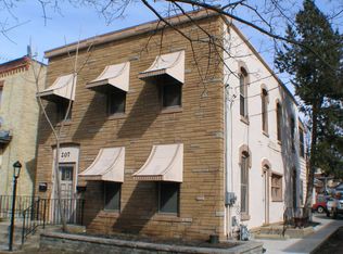 207 S Channing St, Elgin, IL 60120