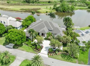 11752 Maidstone Dr, Wellington, FL 33414