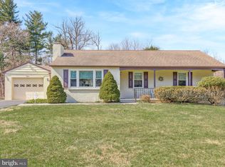 3264 W Mount Kirk Ave, Norristown, PA 19403