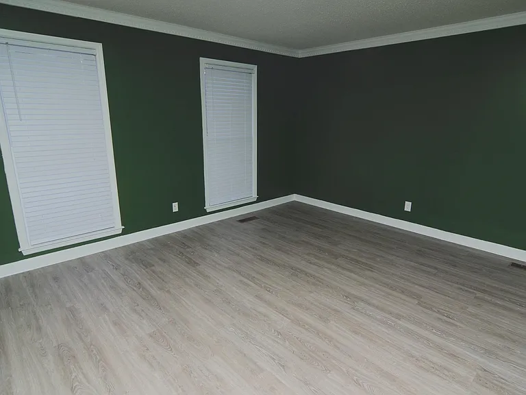 123 Valley Springs Rd — Photo 4