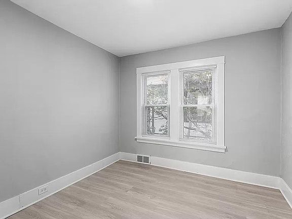 2nd image of 3614 2nd St NE