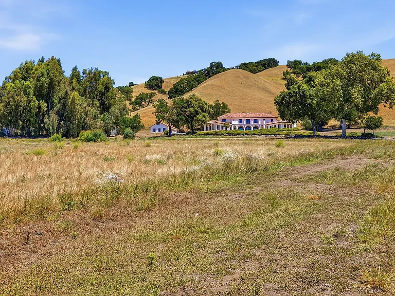 16010 Carey Ln — Photo 29