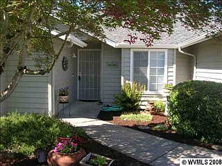3rd image of 1487 Goldcrest Ave NW