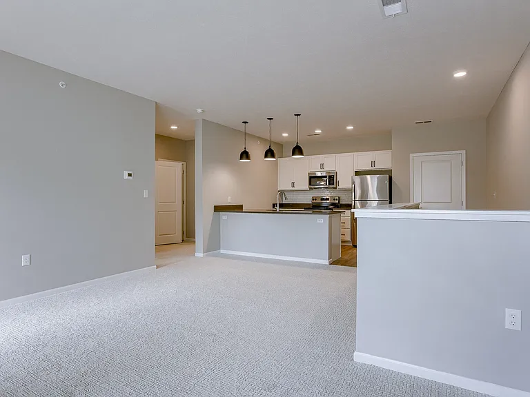 Pearson - 1 Bed / 1 Bath - 909 Sq.Ft.