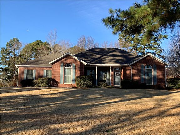 4th image of 902 Bluffside Dr