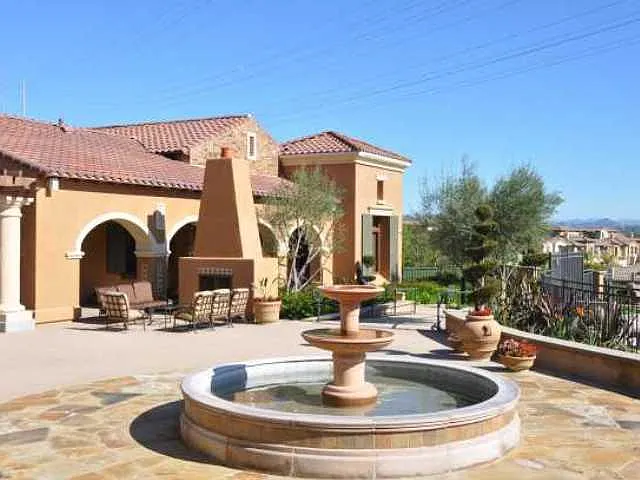 2880 Villas Way — Photo 10