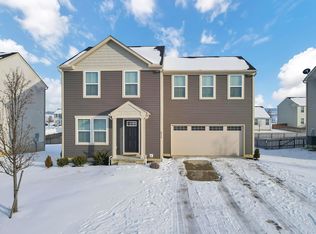 2559 Brook Run Dr, Lancaster, OH 43130
