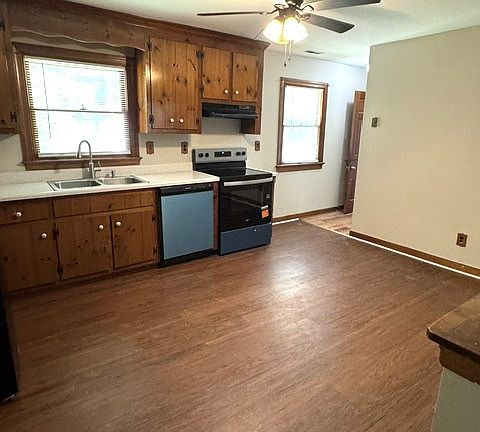4th image of 7270 Narrowridge Rd