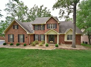 9833 Eagle Hill Ln, Saint Louis, MO