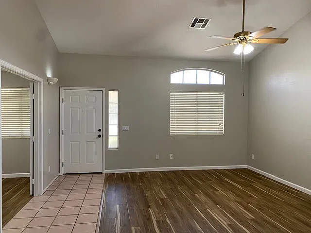 Building Photo - 2684 Hollowvale Ln