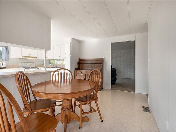 5th image of 1572 Seabird Rd #24