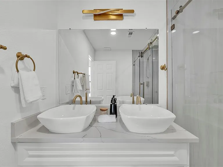 1800 Tamra Ct — Photo 10