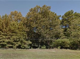 711 Lago Trace Dr, Huffman, TX 77336