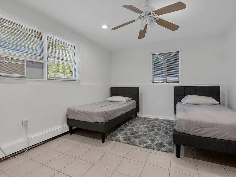 459 Norwood Ave — Photo 30